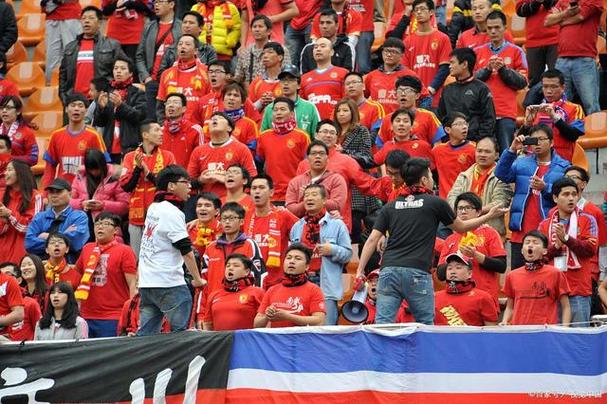 中国vs缅甸足球直播现场